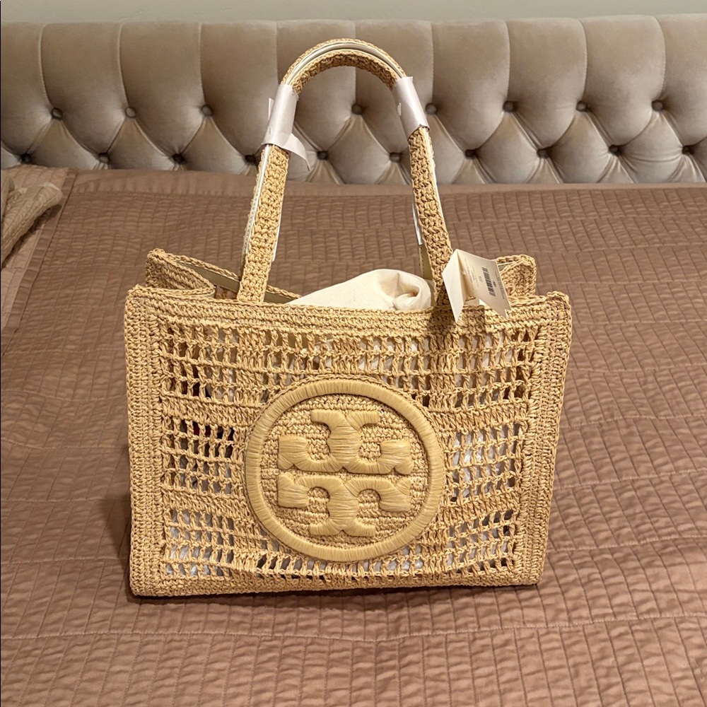 💕NWT Tory Burch Small Ella Hand Crocheted Tote💗